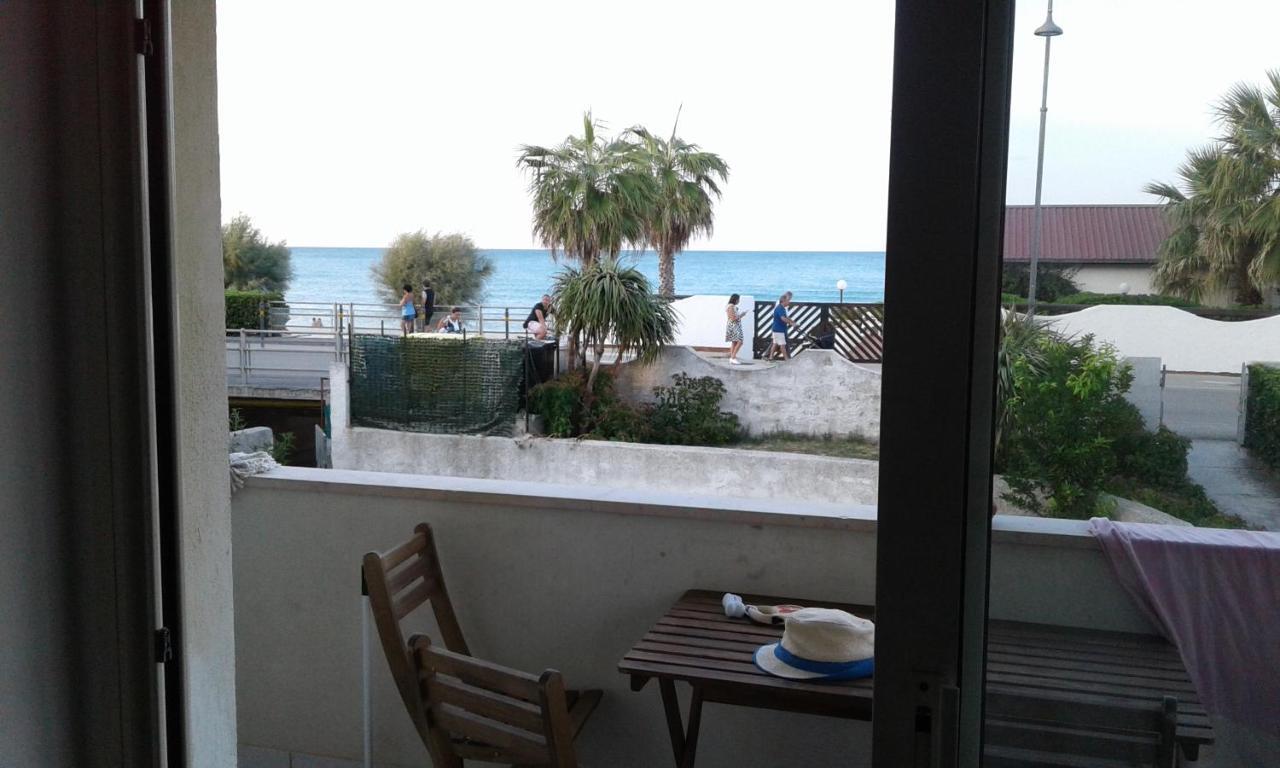 Casa A 20 Metri Dal Mare! Lejlighed Fossacesia Eksteriør billede